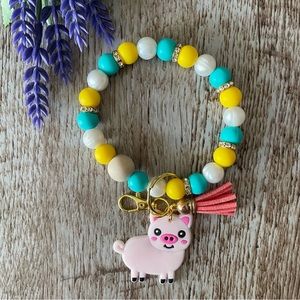 Wristlet Keychain Silicone Beaded Handmade Bracelet Women Gift Custom Pig Holder